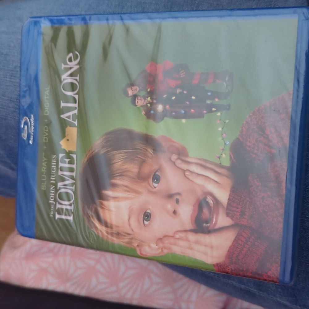 Home alone blue ray and DVD and digital sealed